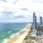 Sea View Beachfront Apartment In Surfers