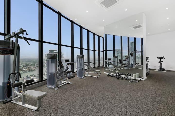 Apartment Sea View Beachfront In Surfers *